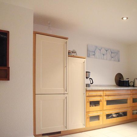 Wunderschoene Dachgeschoss - Maisonette Rostock Zewnętrze zdjęcie