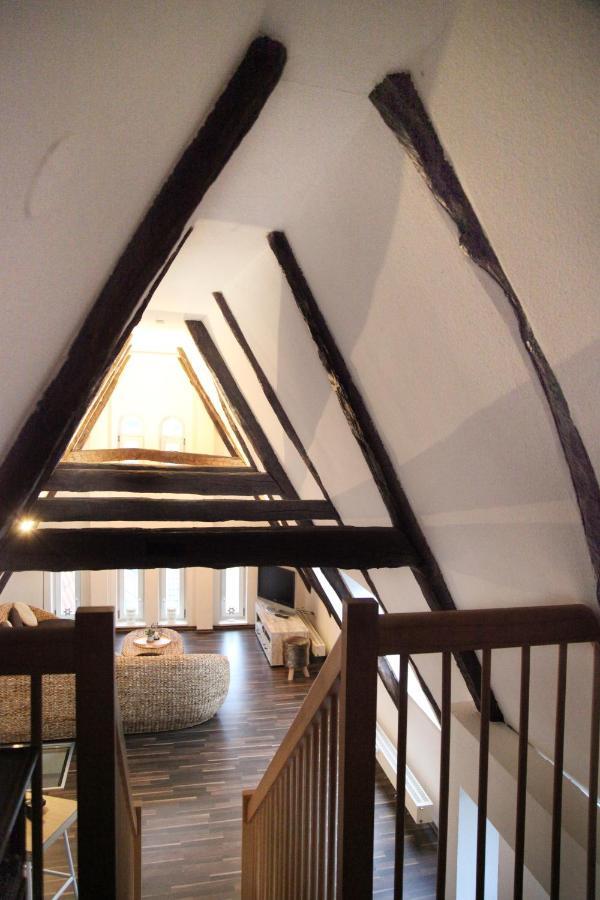 Wunderschoene Dachgeschoss - Maisonette Rostock Zewnętrze zdjęcie