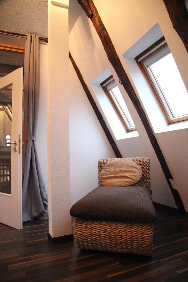 Wunderschoene Dachgeschoss - Maisonette Rostock Zewnętrze zdjęcie
