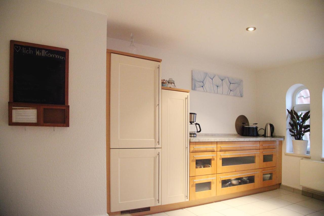 Wunderschoene Dachgeschoss - Maisonette Rostock Zewnętrze zdjęcie